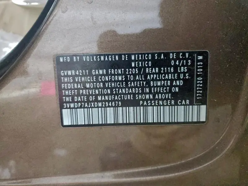 2013 VOLKSWAGEN JETTA SE  