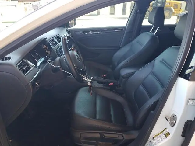 2018 VOLKSWAGEN JETTA SPORT  