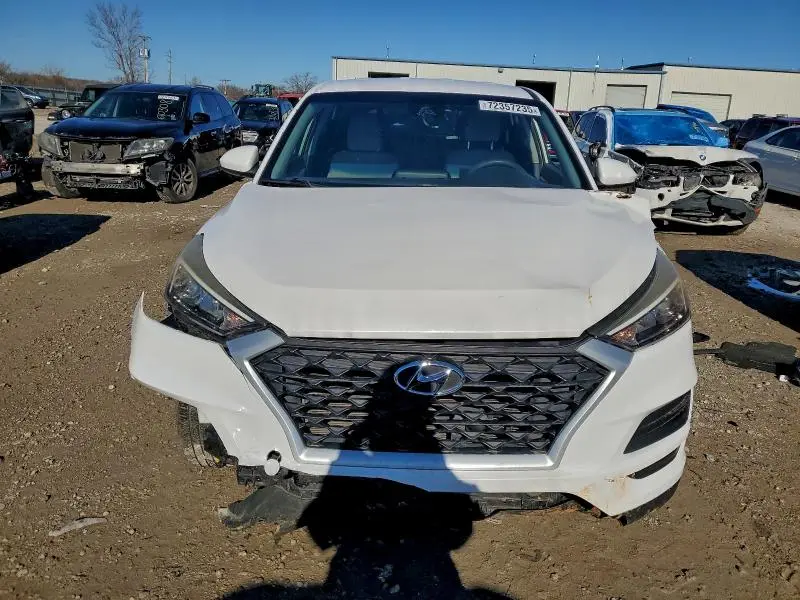 2020 HYUNDAI TUCSON SE  