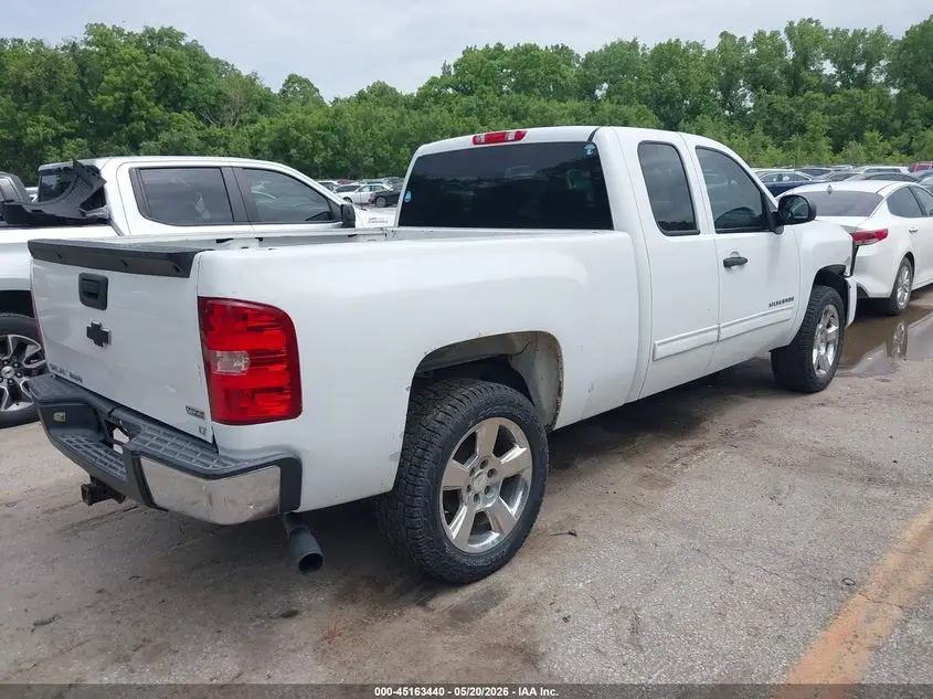 2011 CHEVROLET SILVERADO 1500 LT