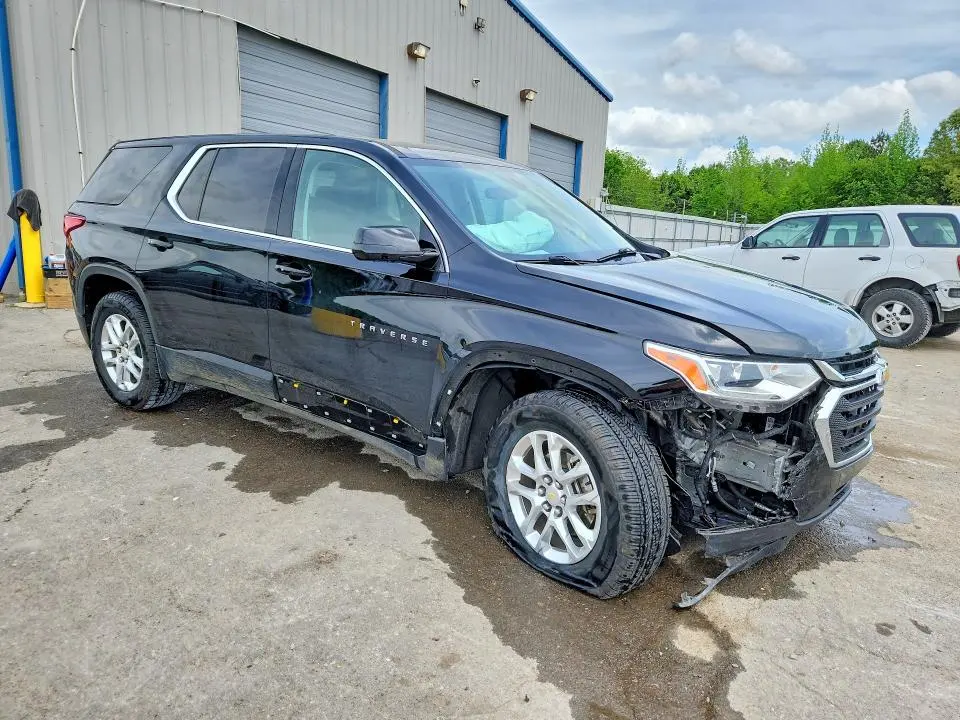 2019 CHEVROLET TRAVERSE LS  