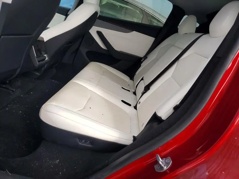 2026 TESLA MODEL Y   