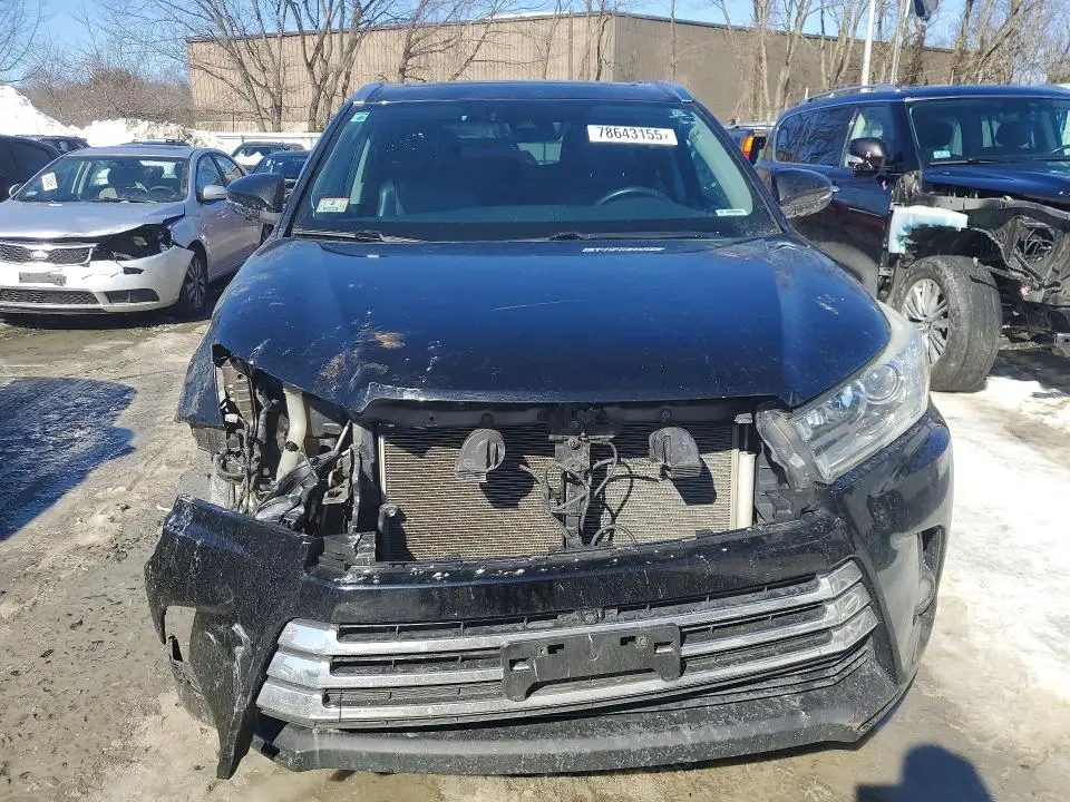 2018 TOYOTA HIGHLANDER LIMITED PLATINUM  