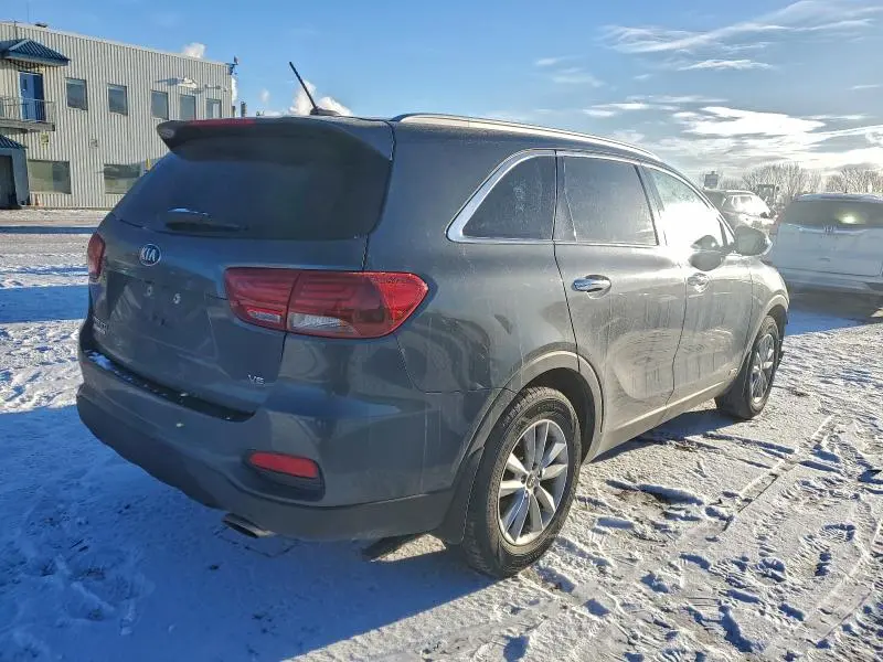 2020 KIA SORENTO S  