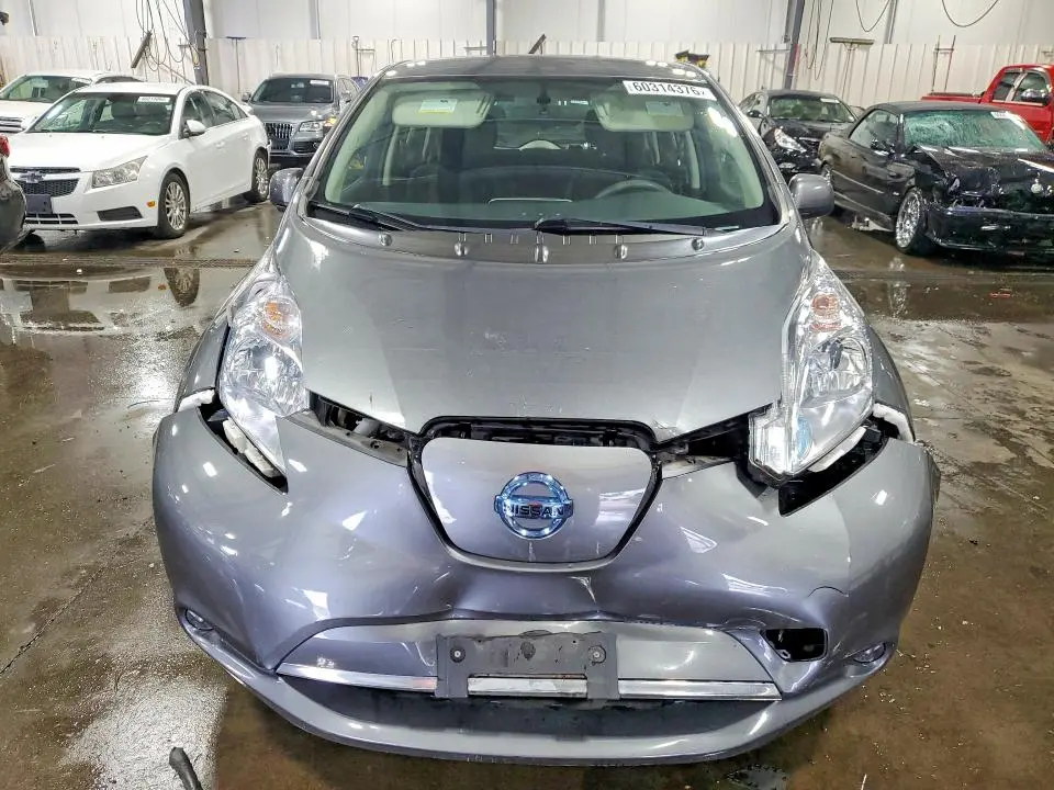 2017 NISSAN LEAF S  