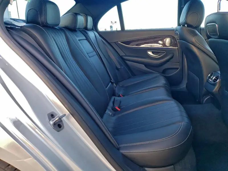 2019 MERCEDES-BENZ E 300  