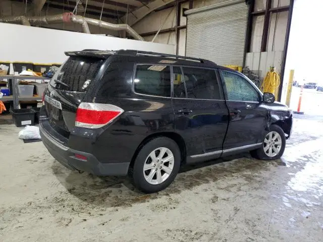 2011 TOYOTA HIGHLANDER BASE  