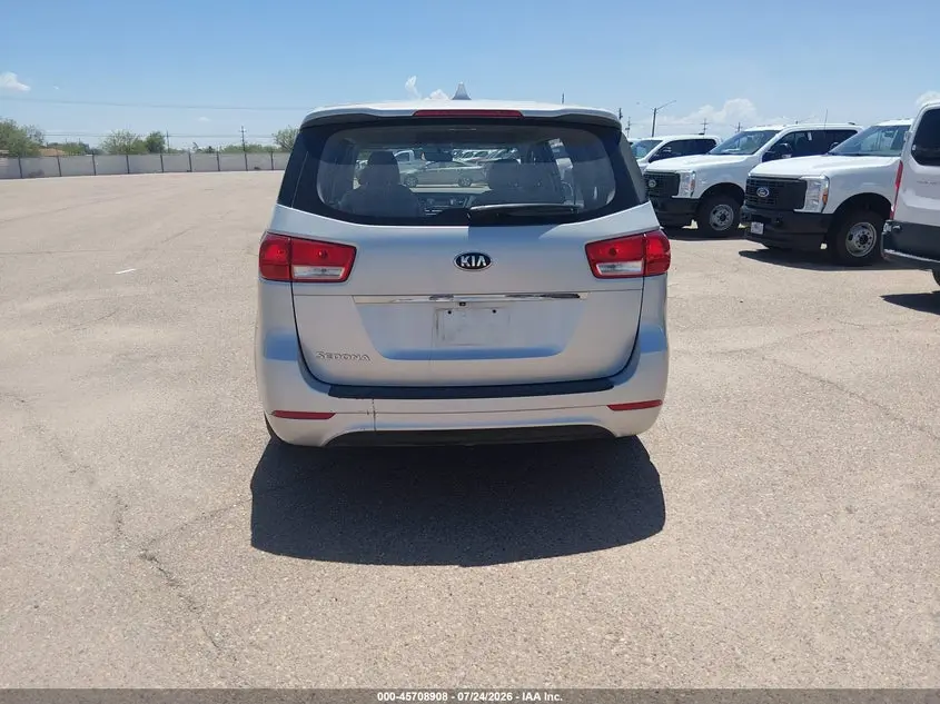 2018 KIA SEDONA L