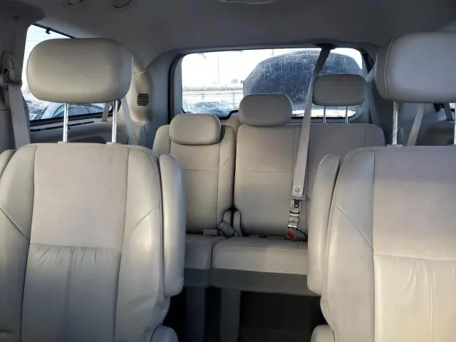 2010 CHRYSLER TOWN & COUNTRY LIMITED  