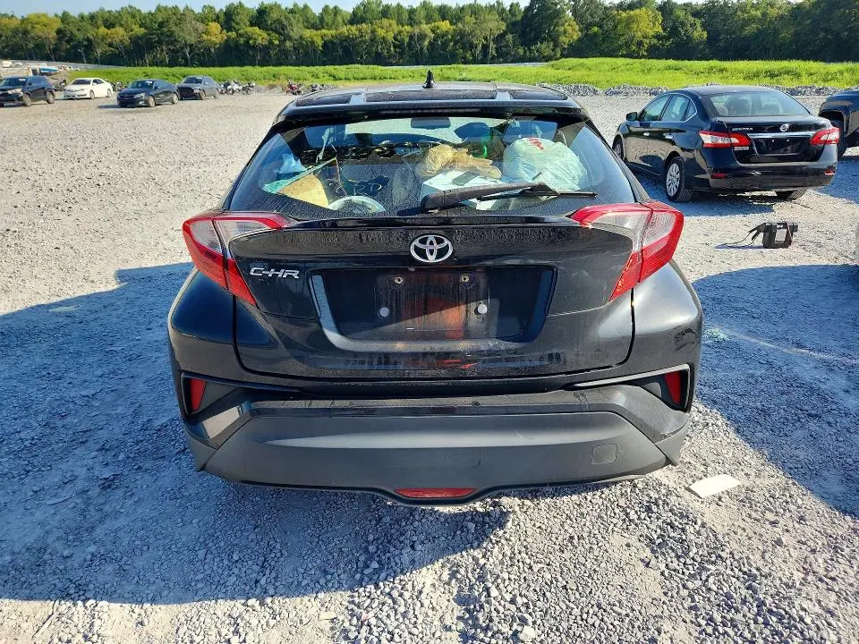 2018 TOYOTA C-HR XLE PREMIUM  