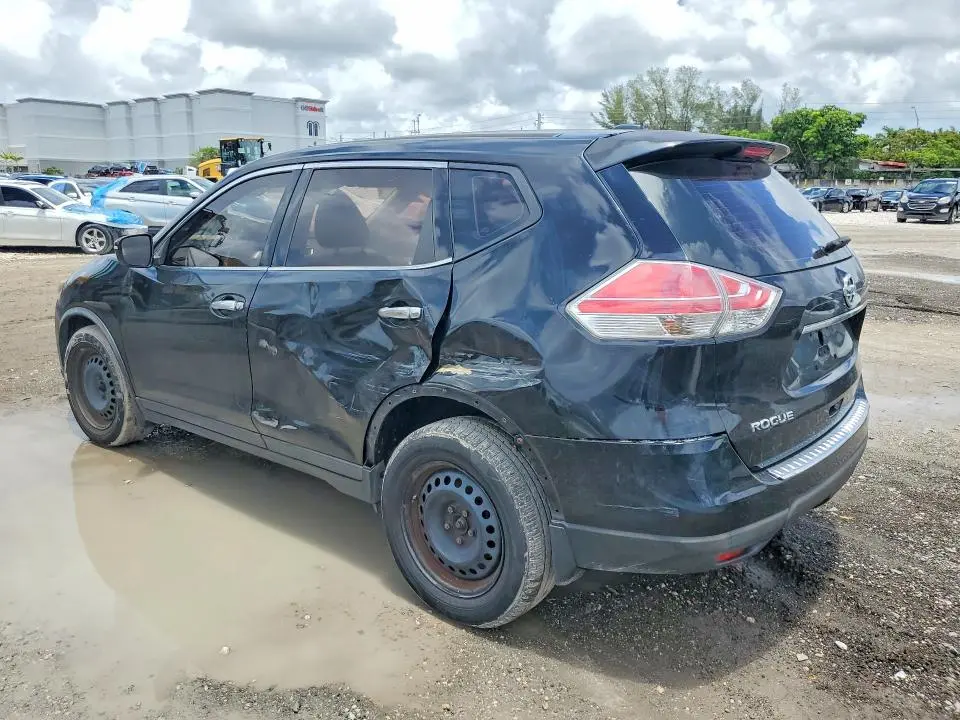 2015 NISSAN ROGUE S  