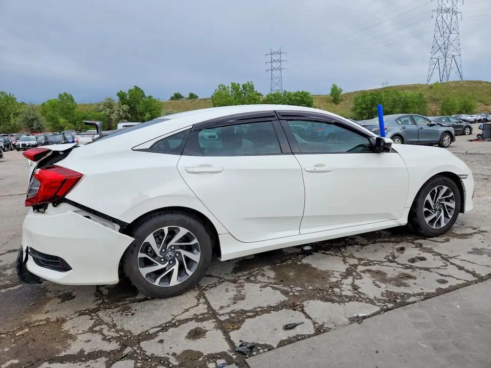 2016 HONDA CIVIC EX  