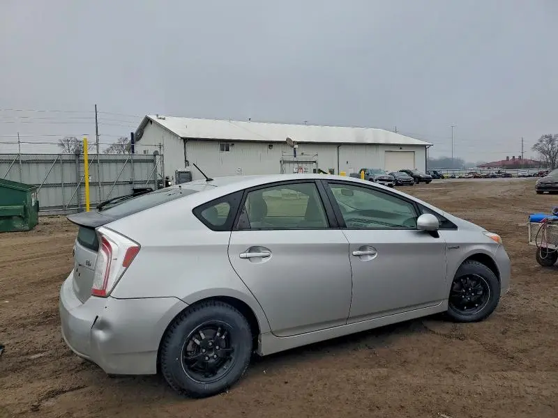 2013 TOYOTA PRIUS   
