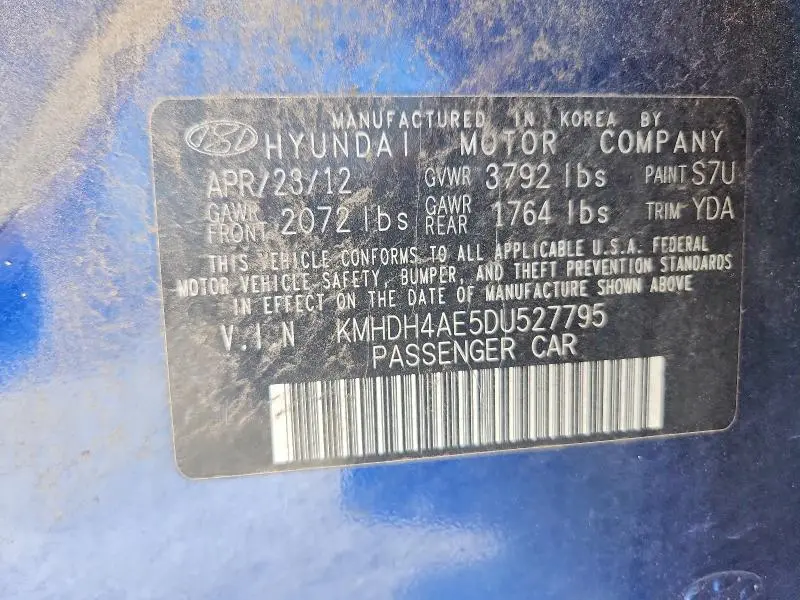 2013 HYUNDAI ELANTRA GLS  