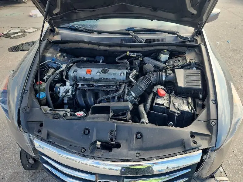 2012 HONDA ACCORD LX  