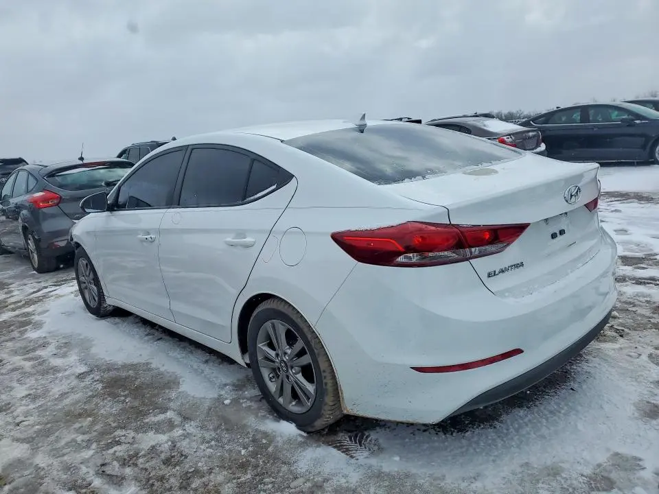 2017 HYUNDAI ELANTRA SE  