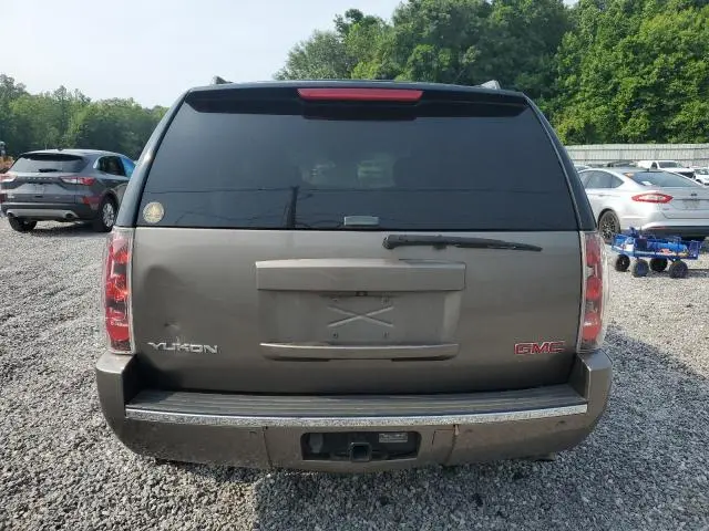 2013 GMC YUKON DENALI  
