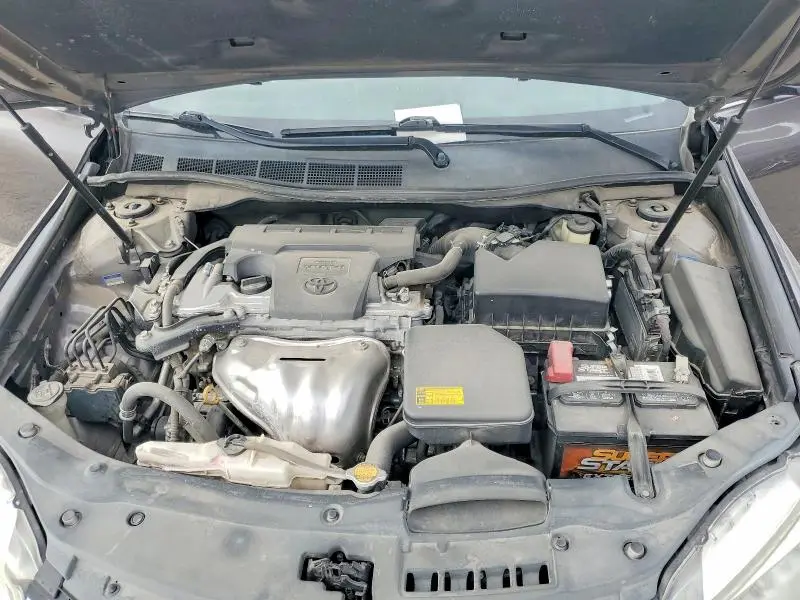 2015 TOYOTA CAMRY LE  