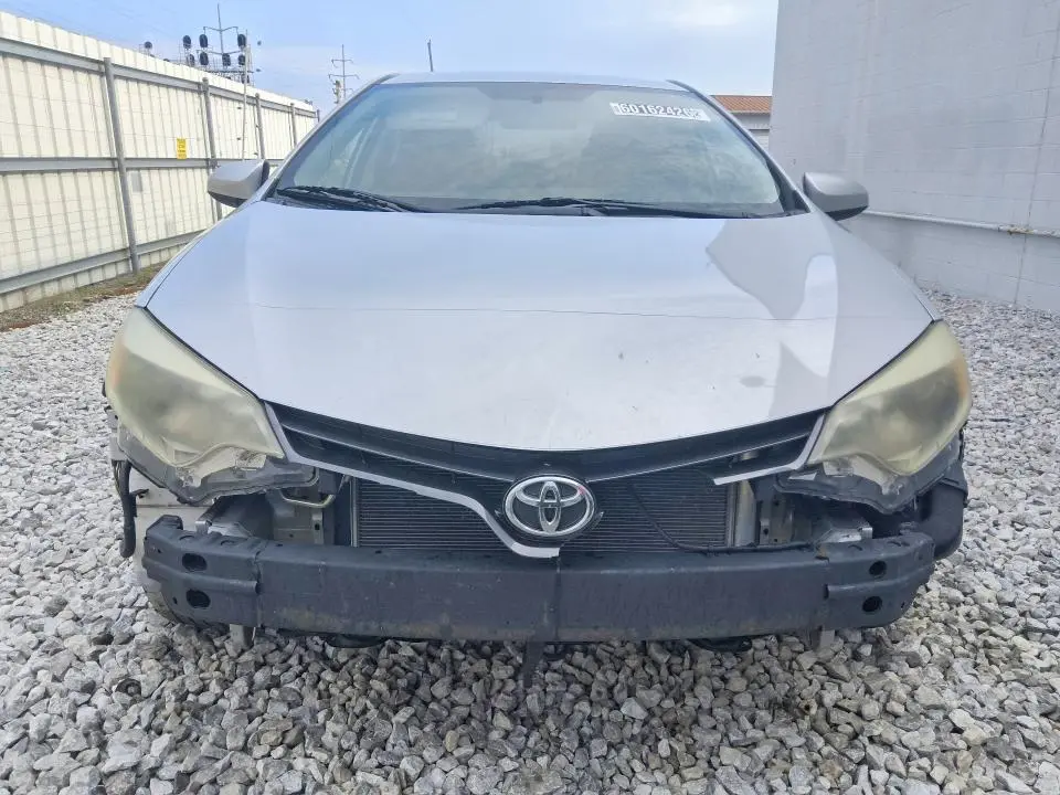 2015 TOYOTA COROLLA LE  