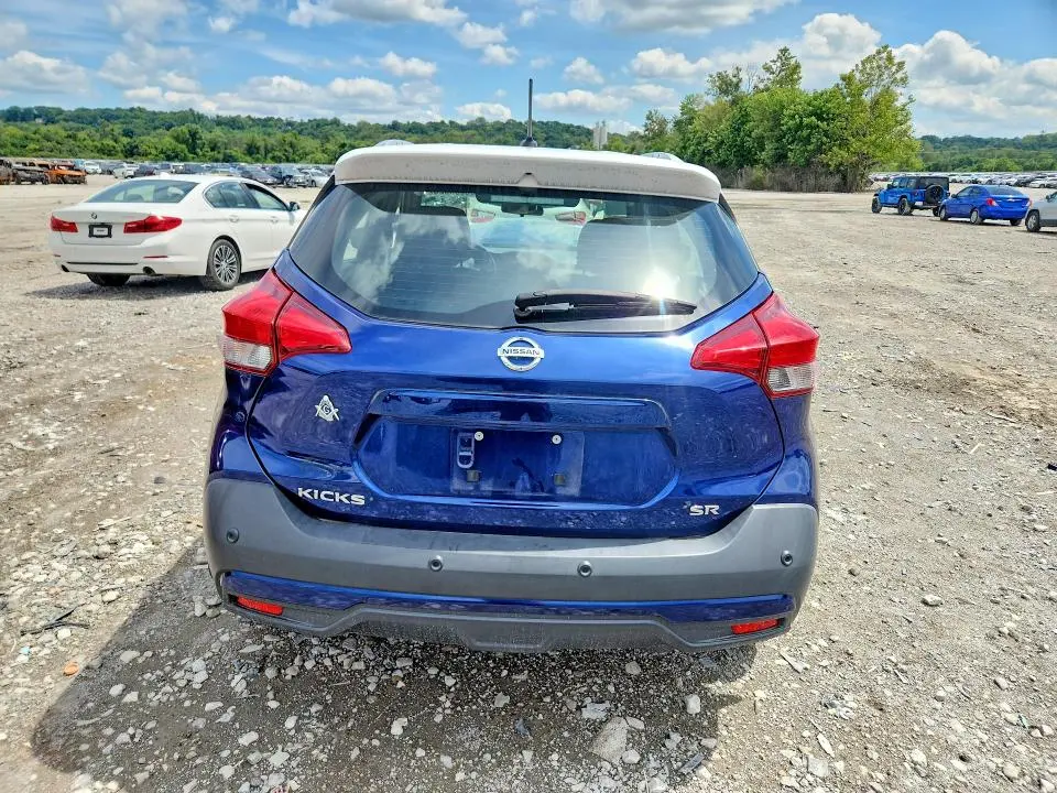 2020 NISSAN KICKS SR  