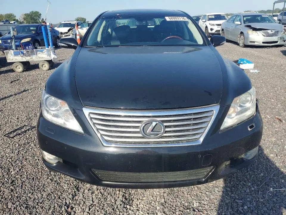 2011 LEXUS LS 460L  