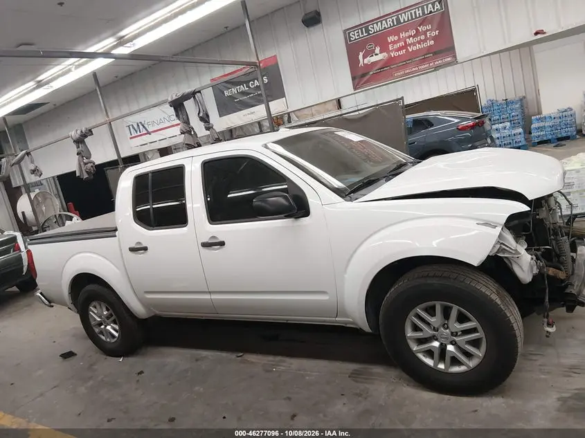 2016 NISSAN FRONTIER SV