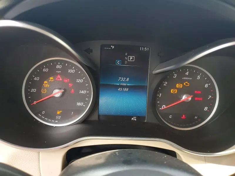 2021 MERCEDES-BENZ GLC 300  