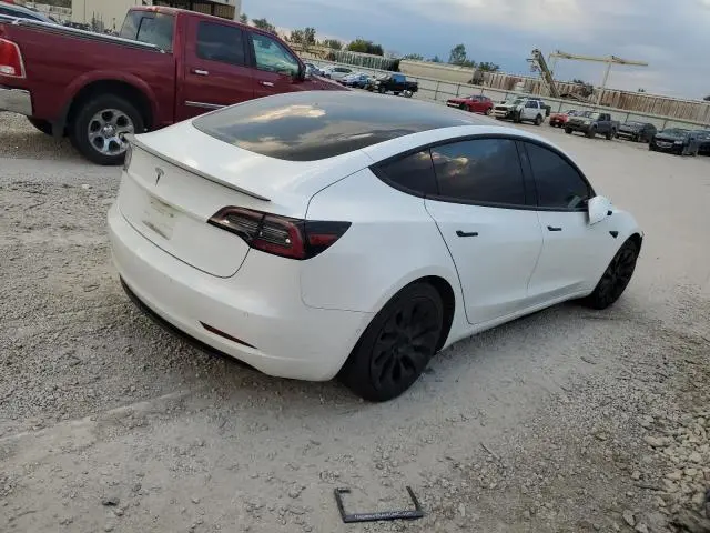2021 TESLA MODEL 3   