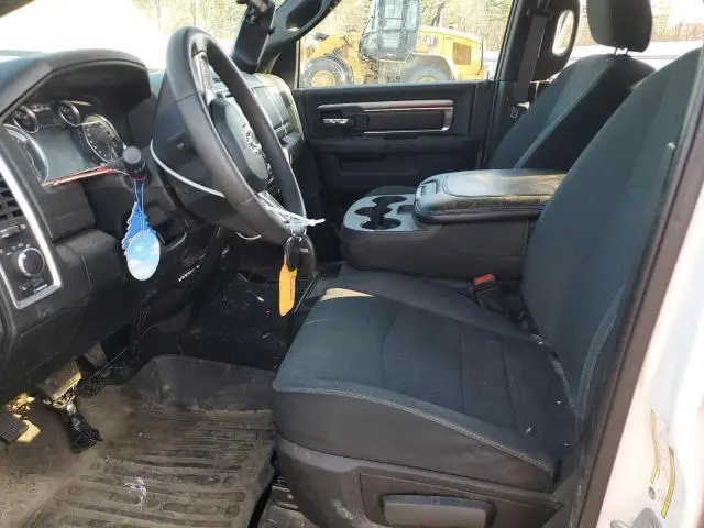 2021 RAM 1500 CLASSIC SLT  