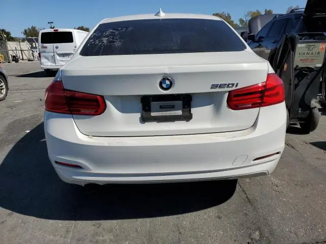 2018 BMW 320 I  