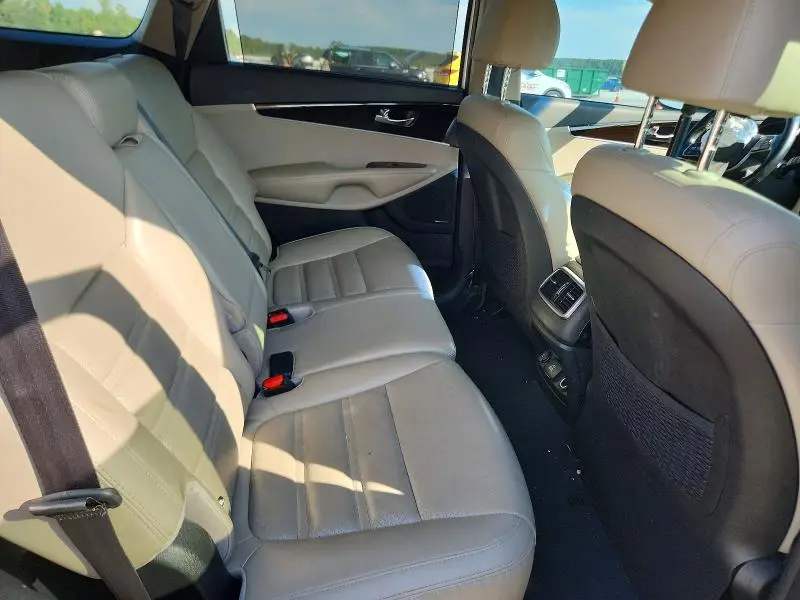 2019 KIA SORENTO EX V6  