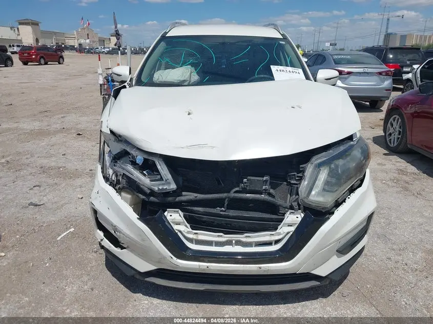2017 NISSAN ROGUE SV