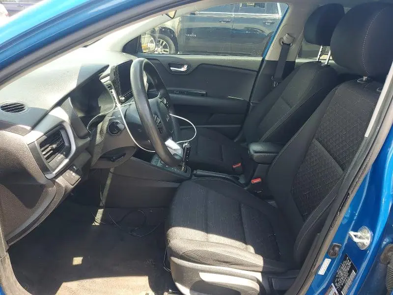 2022 KIA RIO S  