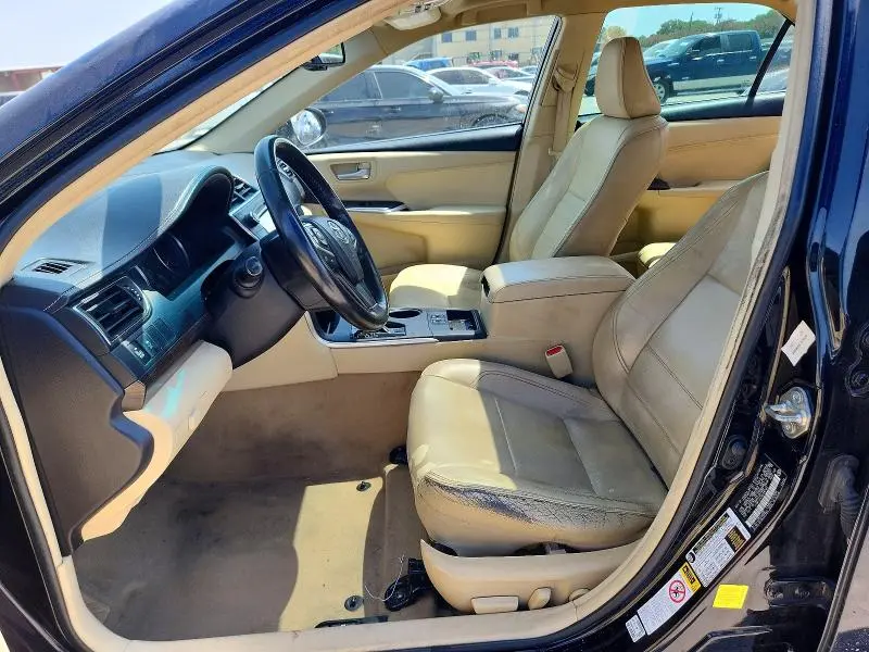 2016 TOYOTA CAMRY XLE  
