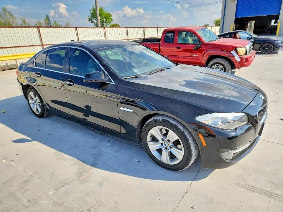 2013 BMW 528 XI  