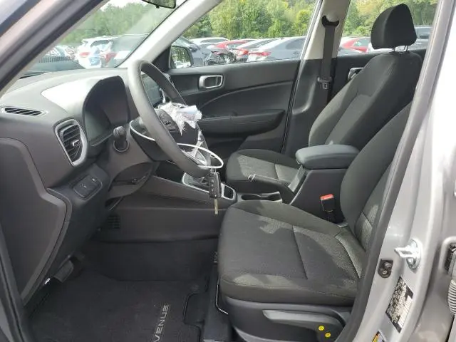 2025 HYUNDAI VENUE SE