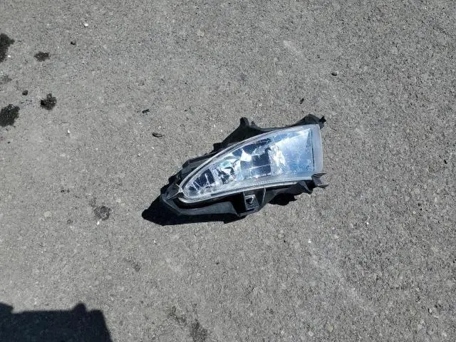 2010 HYUNDAI ELANTRA BLUE  