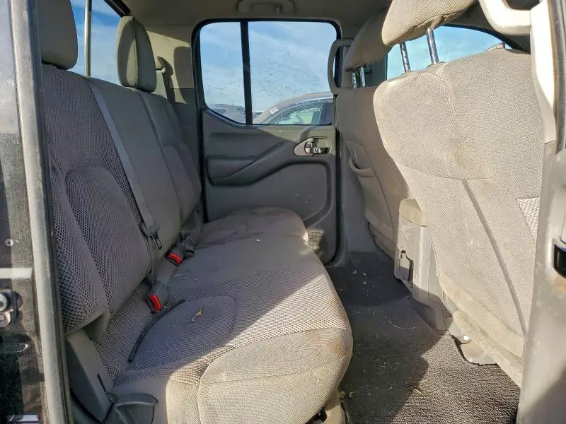 2019 NISSAN FRONTIER SV  