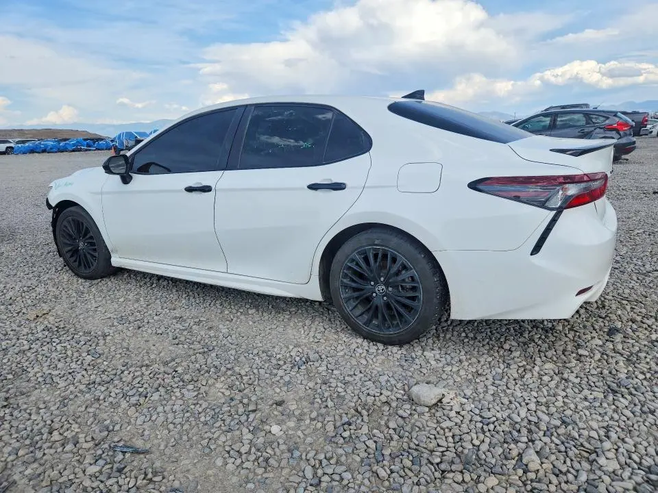 2021 TOYOTA CAMRY SE NIGHTSHADE  