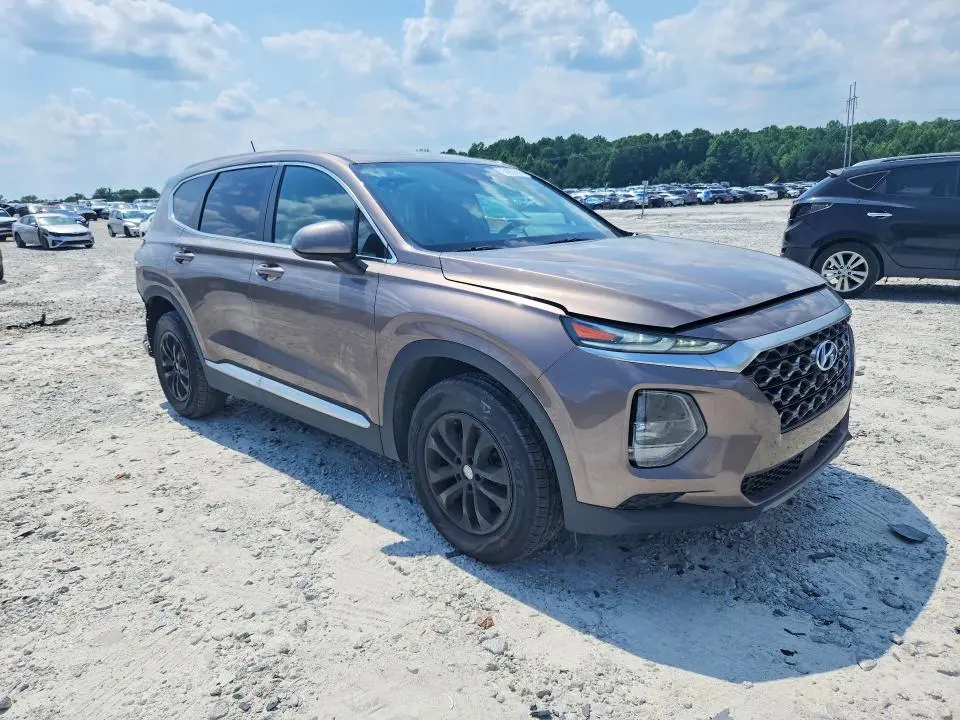 2020 HYUNDAI SANTA FE SE  