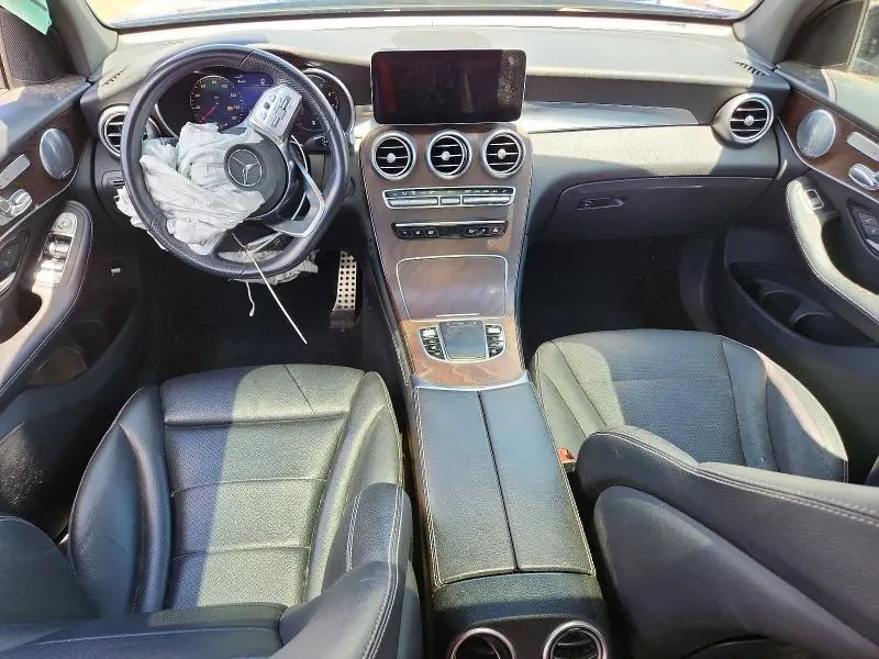 2020 MERCEDES-BENZ GLC 300 4MATIC  