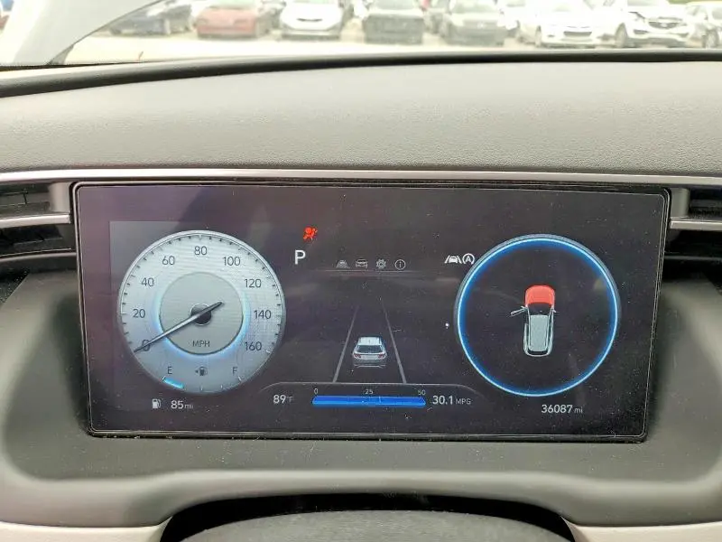 2024 HYUNDAI TUCSON SE  