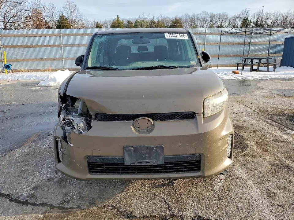 2015 TOYOTA SCION XB   