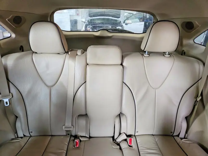 2011 TOYOTA VENZA   