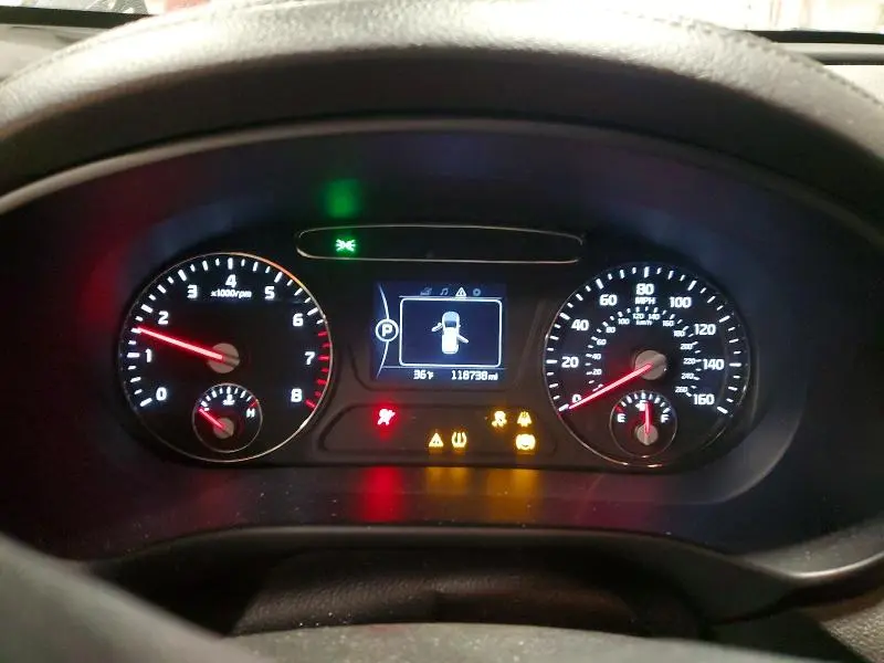 2017 KIA SORENTO LX  