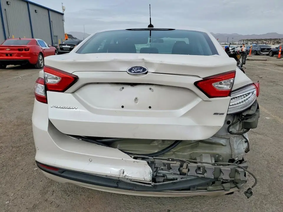 2016 FORD FUSION SE  