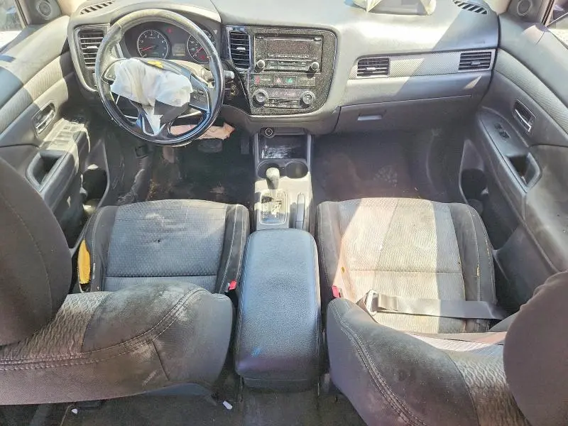 2016 MITSUBISHI OUTLANDER ES  