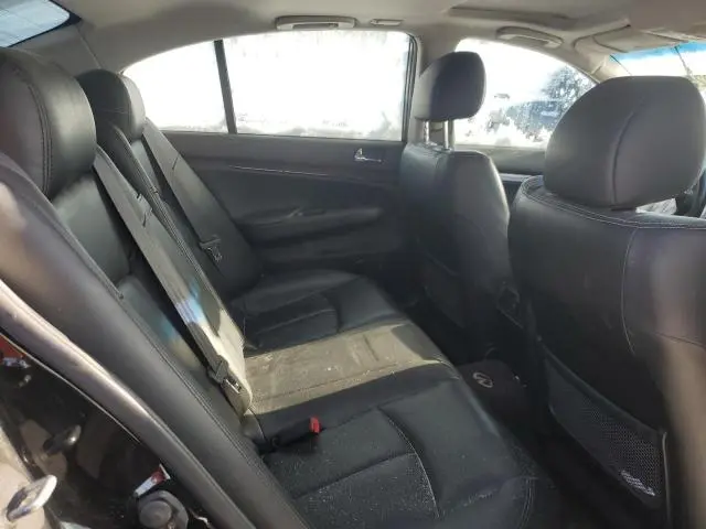 2010 INFINITI G37   