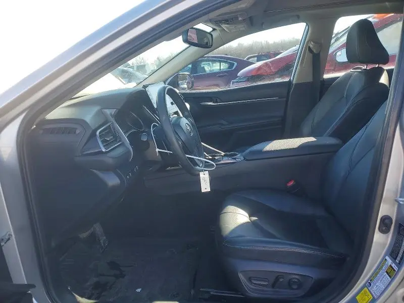 2021 TOYOTA CAMRY XSE  