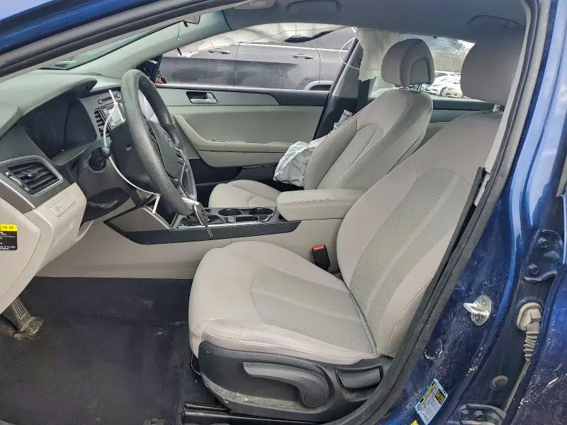 2017 HYUNDAI SONATA SE  